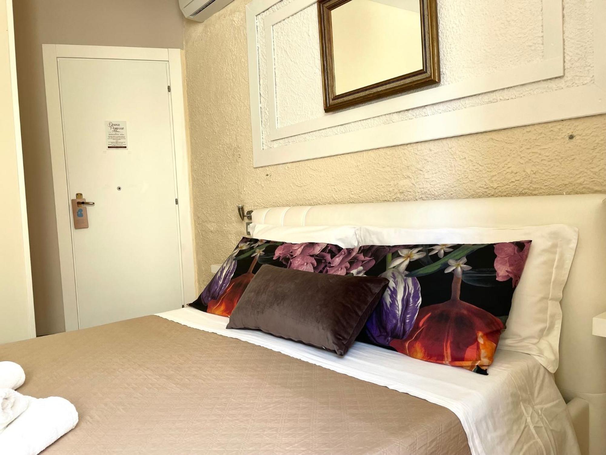 Residenza Donna Peppina Hotell Tropea Eksteriør bilde